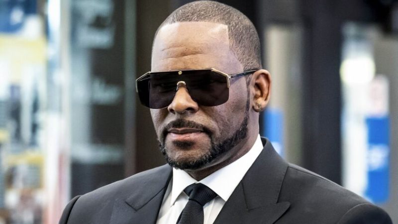 How much money R Kelly worth